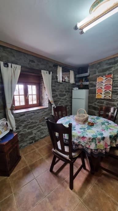 Casa Rural Maria De Isidro Caboalles de Arriba Eksteriør bilde