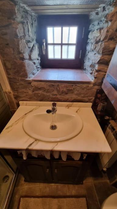 Casa Rural Maria De Isidro Caboalles de Arriba Eksteriør bilde