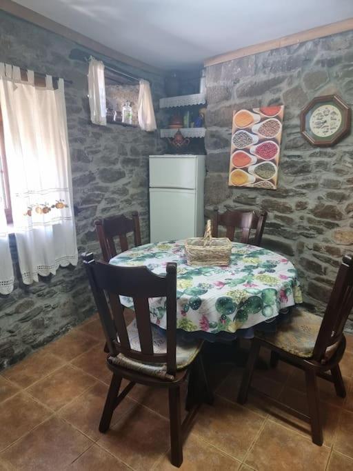 Casa Rural Maria De Isidro Caboalles de Arriba Eksteriør bilde